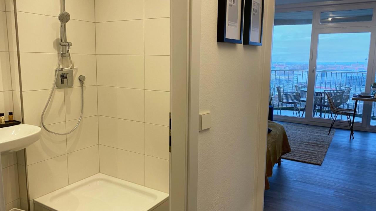 Arbio I Balcony Apartments Augsburg Buitenkant foto